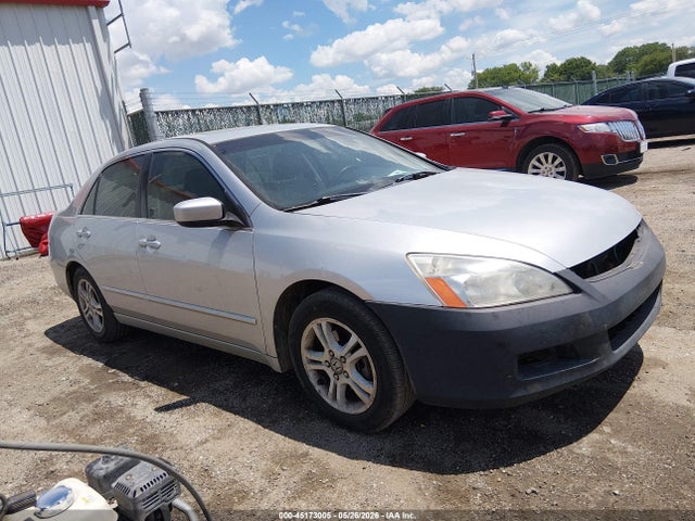 Salvage Honda Accord Image