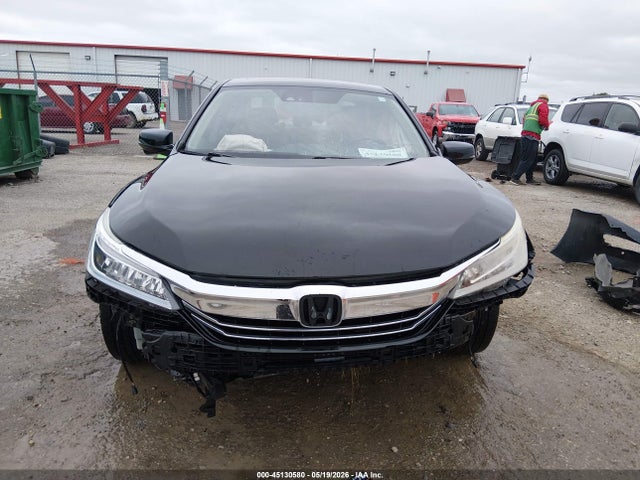 Honda Accord Touring