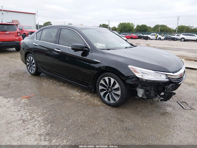 Salvage Honda Accord Image