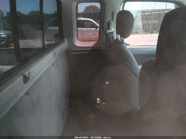 Nissan Frontier Xe