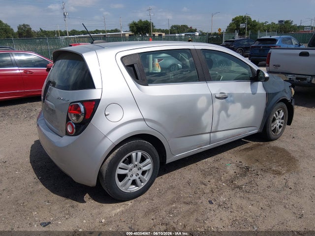 Chevrolet Sonic Lt Auto