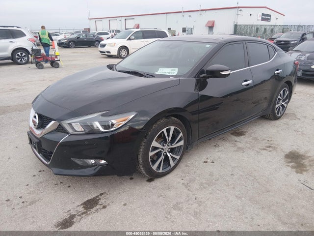 Nissan Maxima
