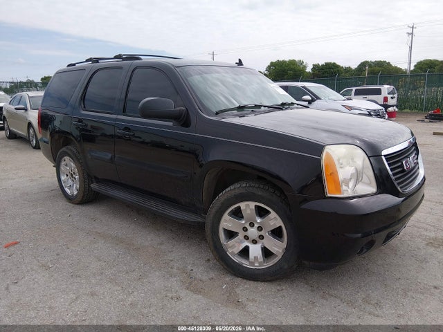 Salvage GMC Yukon Image