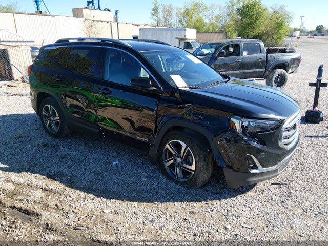 Salvage GMC Terrain Image