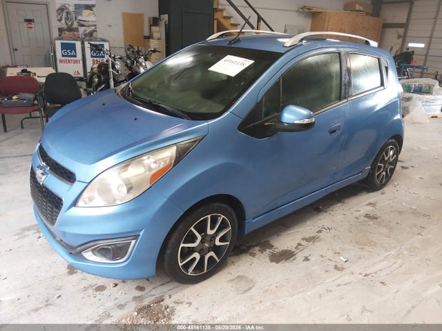 Chevrolet Spark 2lt Auto