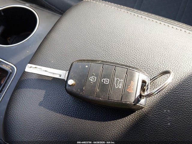 Kia Sorento 3.3l Lx