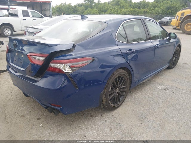 Toyota Camry Xse