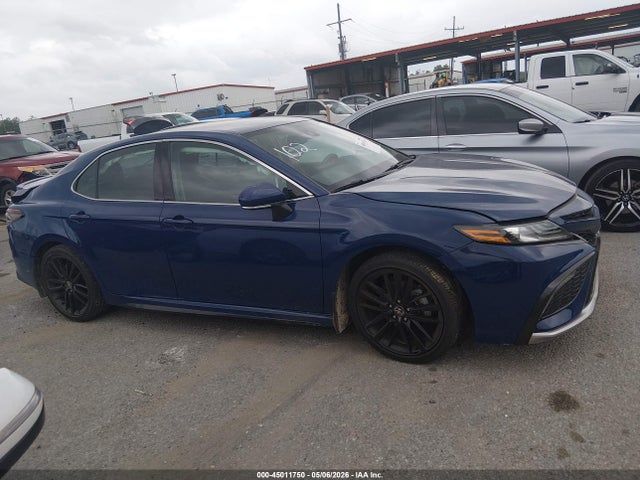 Toyota Camry Xse