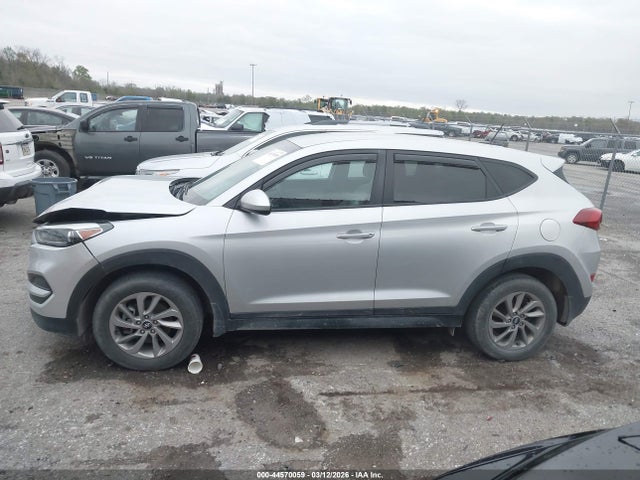 Hyundai TUCSON Se
