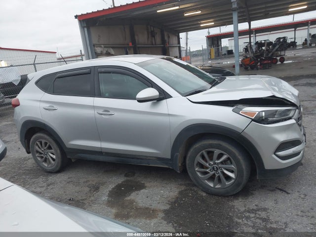 Hyundai TUCSON Se