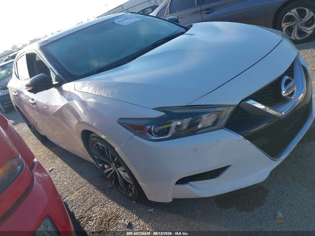 Salvage Nissan Maxima Image