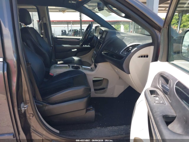Dodge Grand Caravan Sxt