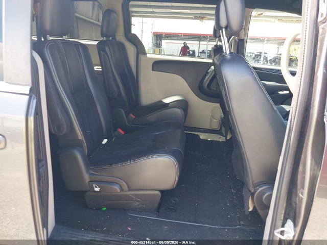 Dodge Grand Caravan Sxt