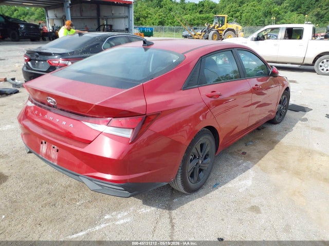 Hyundai ELANTRA Sel