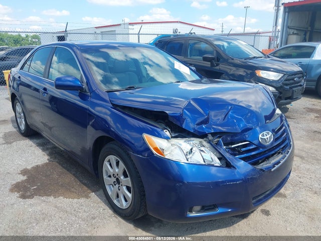 Salvage Toyota Camry Image