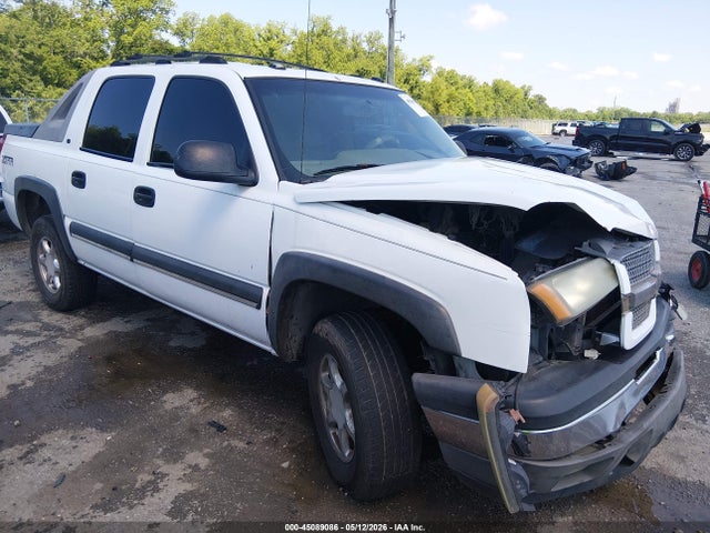 Salvage Chevrolet Avalanche 1500 Image