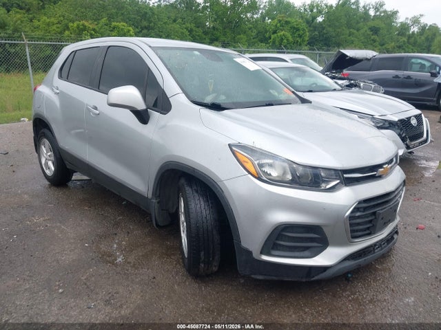Salvage Chevrolet Trax Image