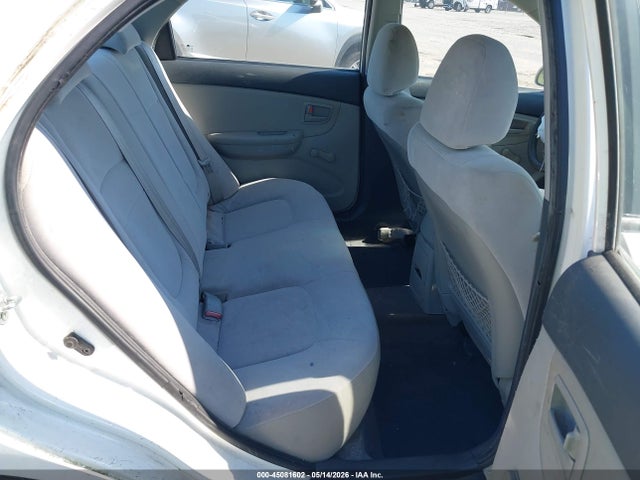Kia Spectra Lx