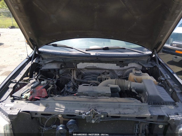 Ford F-150 Lariat