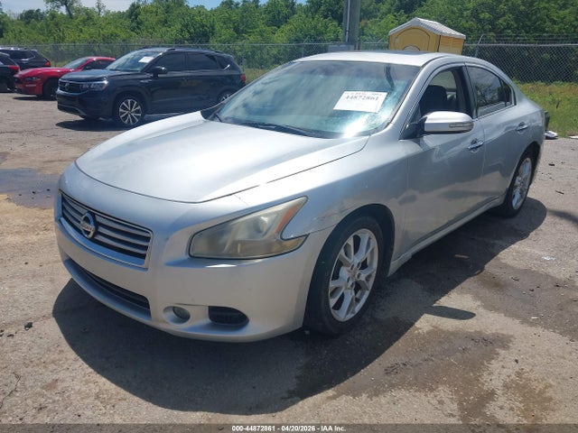 Nissan Maxima