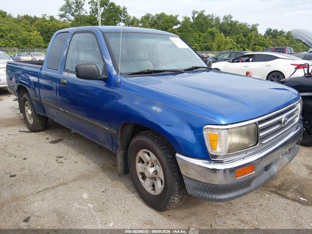 Salvage Toyota T100 Image