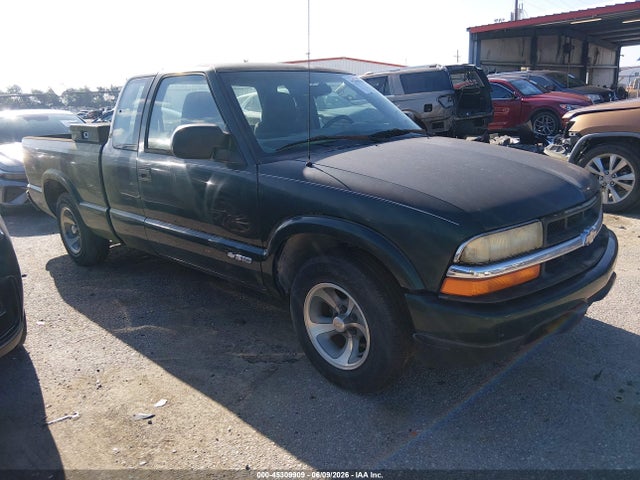 Salvage Chevrolet S-10 Image