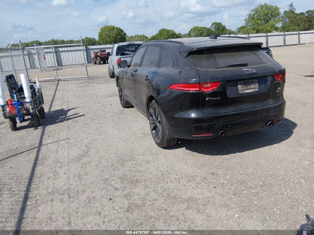 Jaguar F-PACE S