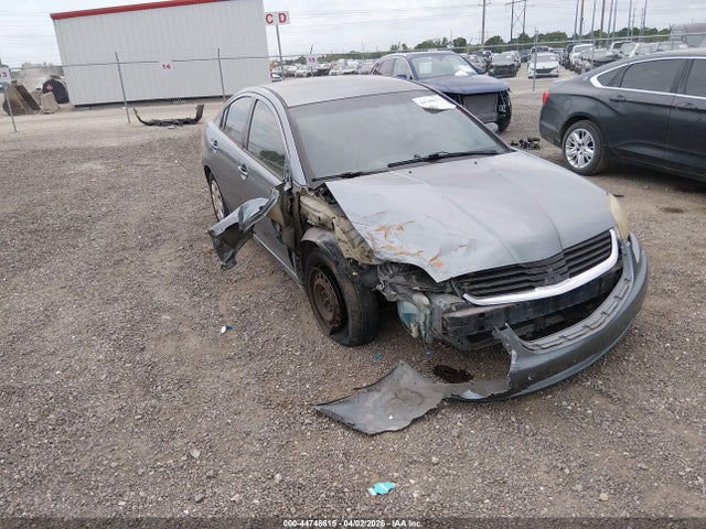 Salvage Mitsubishi Galant Image