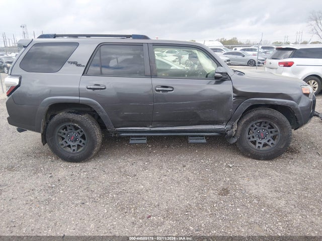 Toyota 4Runner Trd Off Road Premium