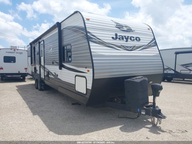 Salvage Jayco 36ft M 31 Qbds Image