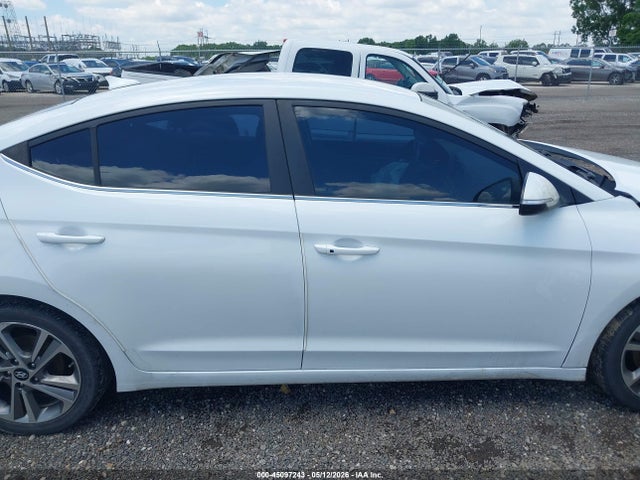Hyundai ELANTRA Limited