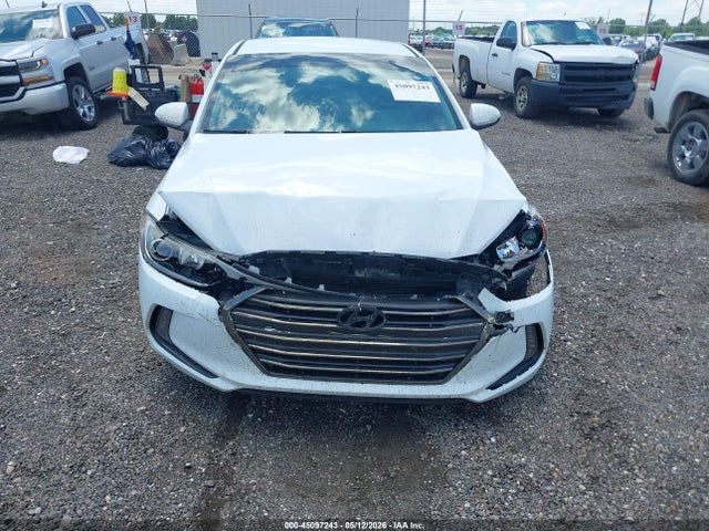 Hyundai ELANTRA Limited