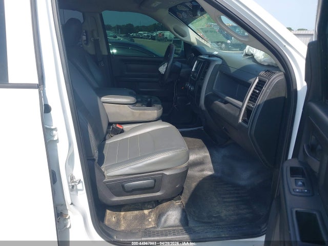 Ram 1500 Tradesman  4x2 6'4 Box