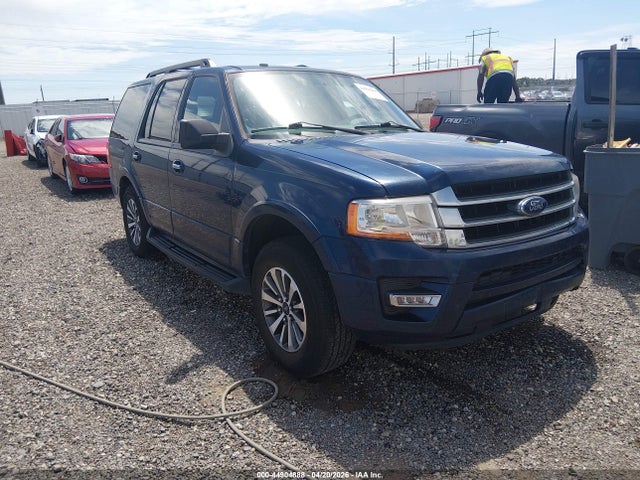 Salvage Ford Expedition Image