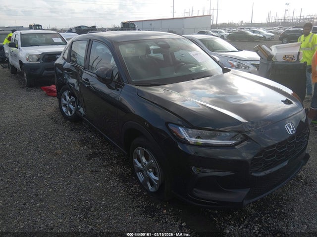 Salvage Honda HR-V Image
