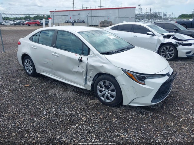 Salvage Toyota Corolla Image