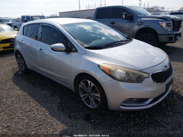 Salvage Kia Forte Image