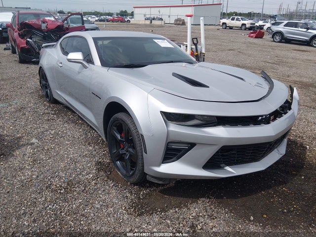 Salvage Chevrolet Camaro Image