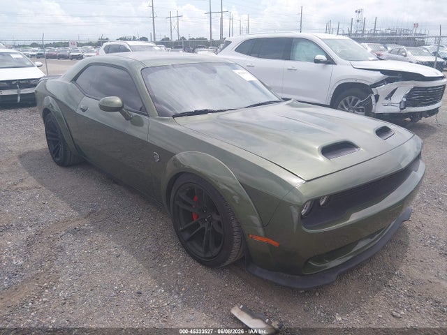 Salvage Dodge Challenger Image