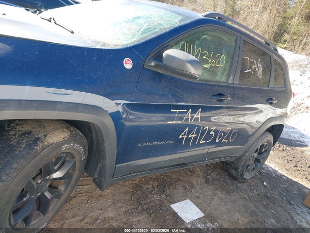 Jeep Cherokee Trailhawk 4x4