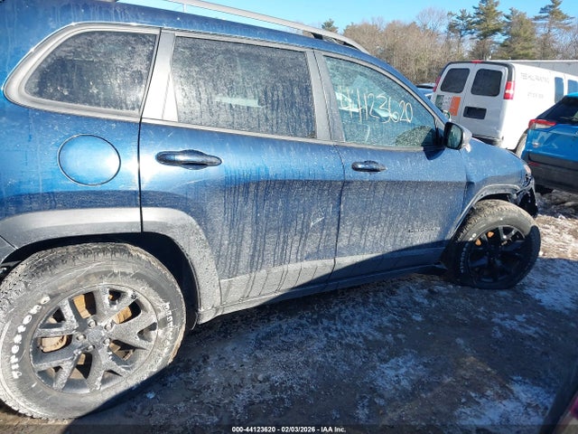 Jeep Cherokee Trailhawk 4x4