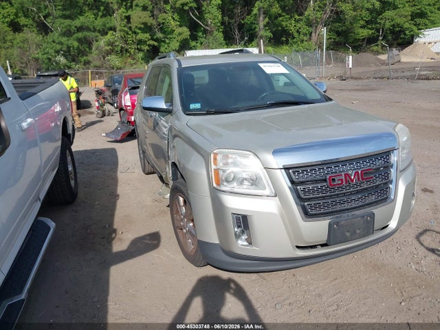 Salvage GMC Terrain Image