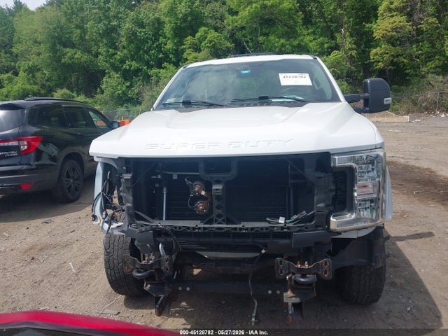 Ford F-250 Xl
