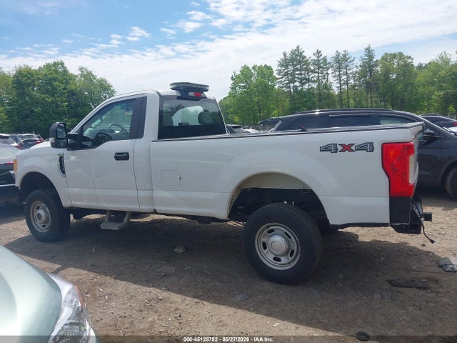Ford F-250 Xl