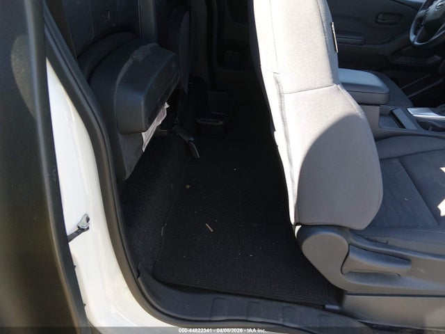 Nissan Frontier King Cab S 4x2