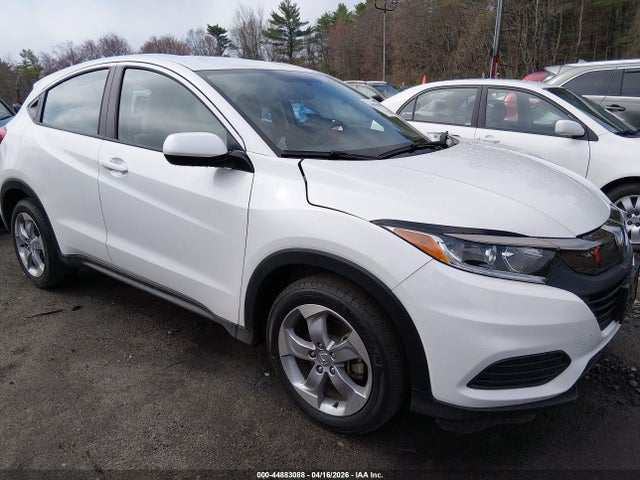 Salvage Honda HR-V Image