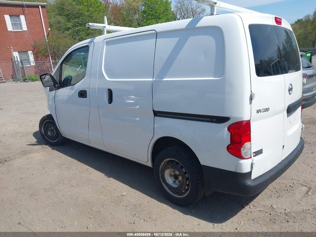 Nissan Nv S