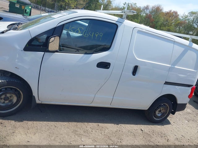 Nissan Nv S