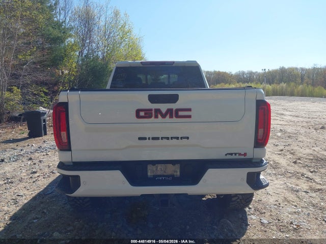 General Motors Sierra 2500HD 4wd  Standard Bed At4