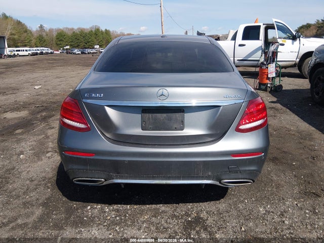 Mercedes-Benz E-Class 4matic